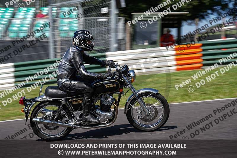 Vintage motorcycle club;eventdigitalimages;mallory park;mallory park trackday photographs;no limits trackdays;peter wileman photography;trackday digital images;trackday photos;vmcc festival 1000 bikes photographs